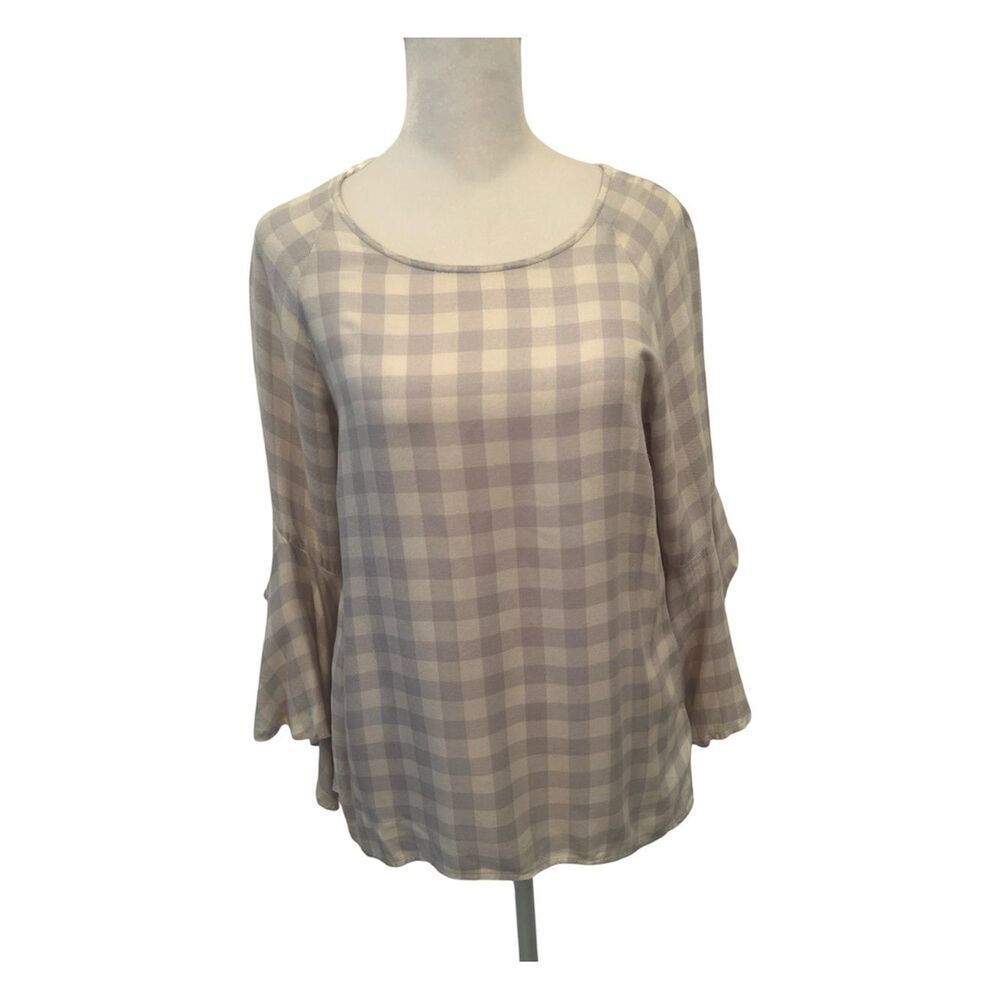 LC Loren Conrad szXS fits a small lavender check flowy sleeves blouse EUC